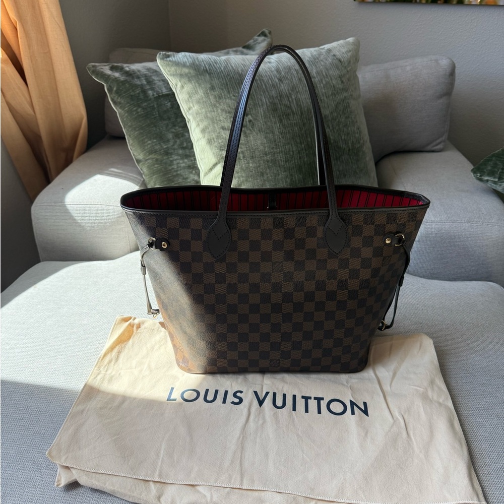 Louis Vuitton Neverfull MM